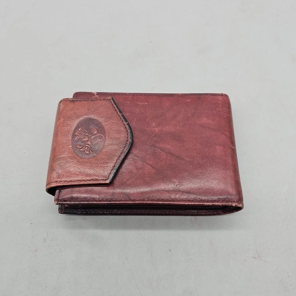 Buxton Vintage Burgundy Top Grain Cowhide Leather Bifold Wallet with Coin Pocket